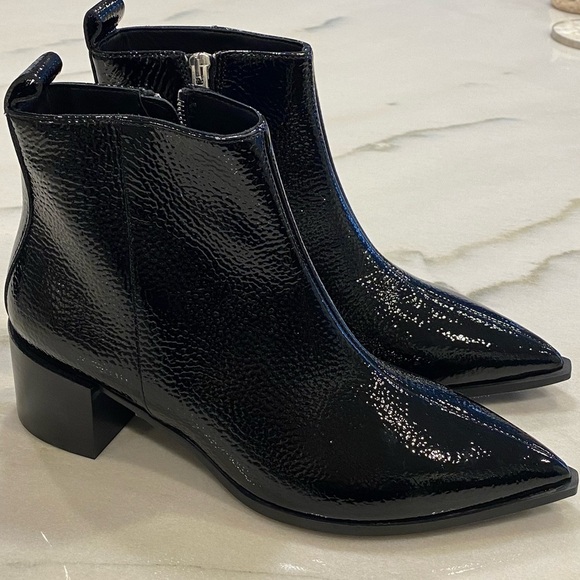 Everlane Boots size 6.5 Black Patent Leather Pointed Toe - Picture 15 of 15
